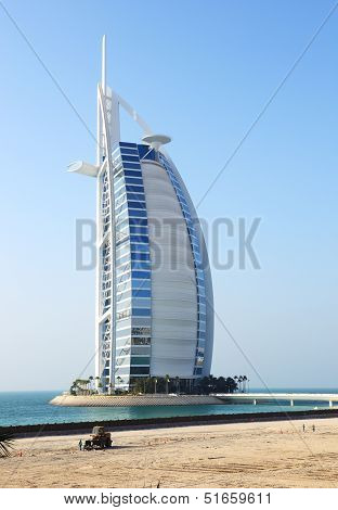 Dubai, Uae - September 9: The View On World's First Seven Stars Luxury Hotel Burj Al Arab 
