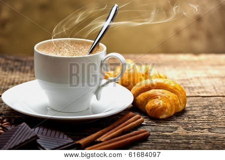 Black coffee, a cup of beans