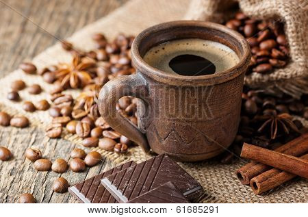 Black coffee, a cup of beans