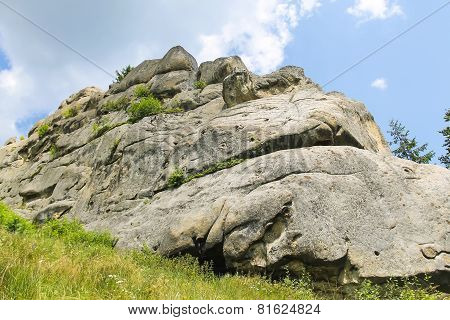 Mountain - Fortress In The Historical And Cultural Reserve 
