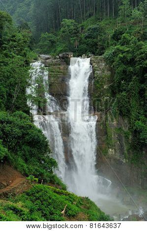 Ramboda Falls In Sri Lanka