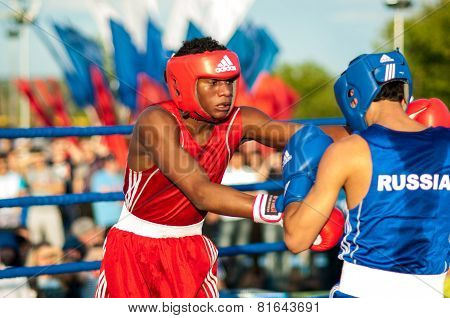 A Boxing Match Between Alayn Limonta (havana, Cuba) And Mamedov Gabil (orenburg, Russia)