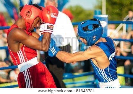 A Boxing Match Between Alayn Limonta (havana, Cuba) And Mamedov Gabil (orenburg, Russia)