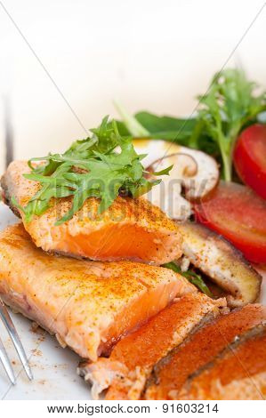 Grilled Samon Filet With Vegetables Salad