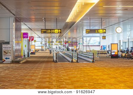 Airport Hall In Delhi