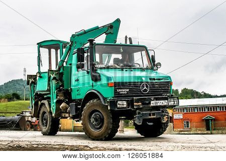 Unimog U1450