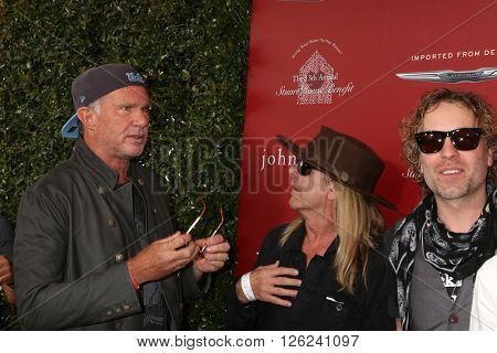 LAS VEGAS - APR 17:  Chad Smith, Robin Zander, Daxx Nielsen at the John Varvatos 13th Annual Stuart House Benefit at the John Varvatos Store on April 17, 2016 in West Hollywood, CA