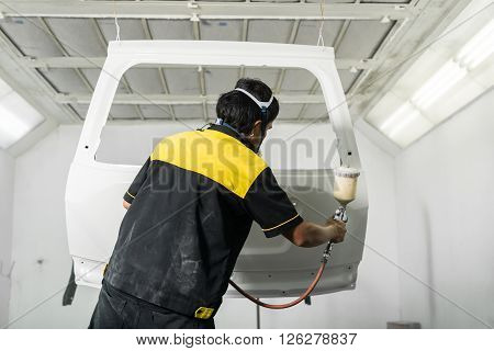 Auto body repair series : Repaint rear door