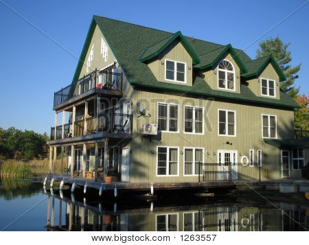 Traumhaus auf dem Wasser