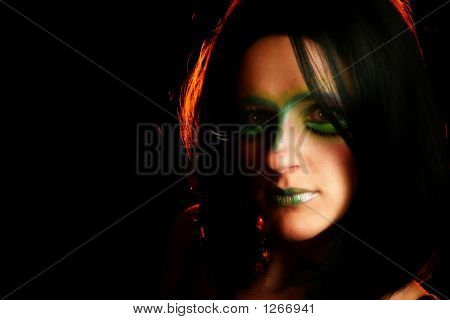 芸術的なメイクアップ