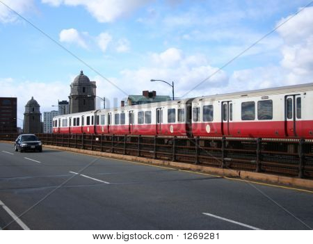 Trem do metrô de Boston