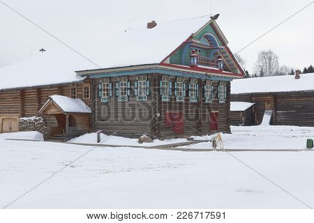 Semenkovo, Vologda Region, Russia - February 11, 2018: Kopylov House In The Museum Of Wooden Archite