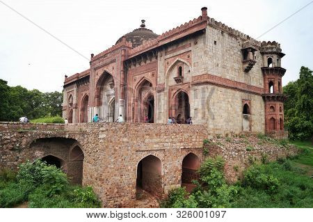 Qila Kuhna Masjid Inside Purana Qila, Old Fort, Delhi, India