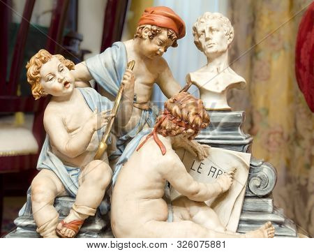 Statue