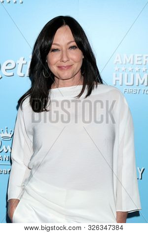 LOS ANGELES - OCT 5:  Shannen Doherty at the 9th Annual American Humane Hero Dog Awards at the Beverly Hilton Hotel on October 5, 2019 in Beverly Hills, CA
