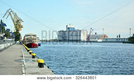 Szczecin,poland. 4 October 2019. Szczecin (stettin), Historical Capital Of Western Pomerania, Lies O