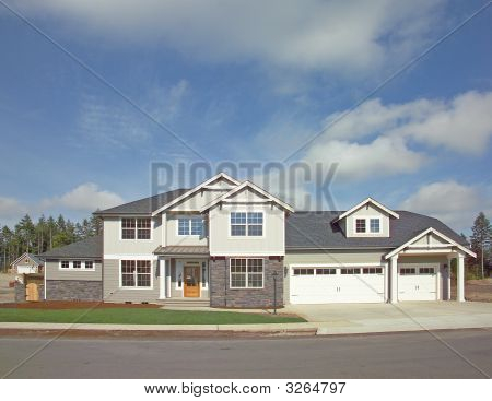 Nuova casa di fascia alta