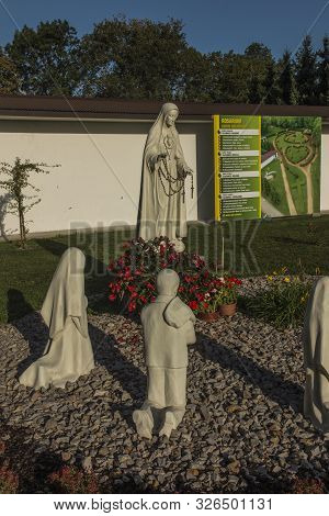 Chelm, Poland, September 14, 2019: Shrine, The Basilica Of The Virgin Mary In Chelm In Eastern Polan