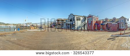 Santa Barbara, Usa - Apr 23, 2019: People Visiting Scenic Pier In Santa Barbara, Usa. First Built In
