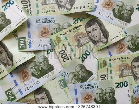 Mexican Banknotes Of 200 Pesos Unorganized, Background And Texture