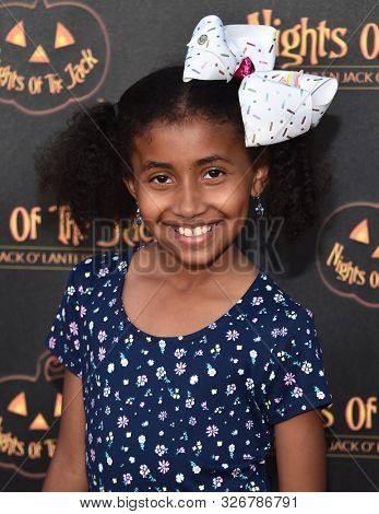 LOS ANGELES - OCT 02:  Lily Billington arrives for Nights of the Jack VIP Preview on October 02, 2019 in Calabasas, CA                