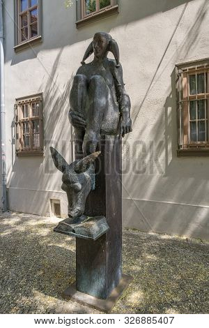 Erfurt, Germany - July 15, 2018: Monument Till Eulenspiegel Was Created By Anke Besser-gueth And Ina