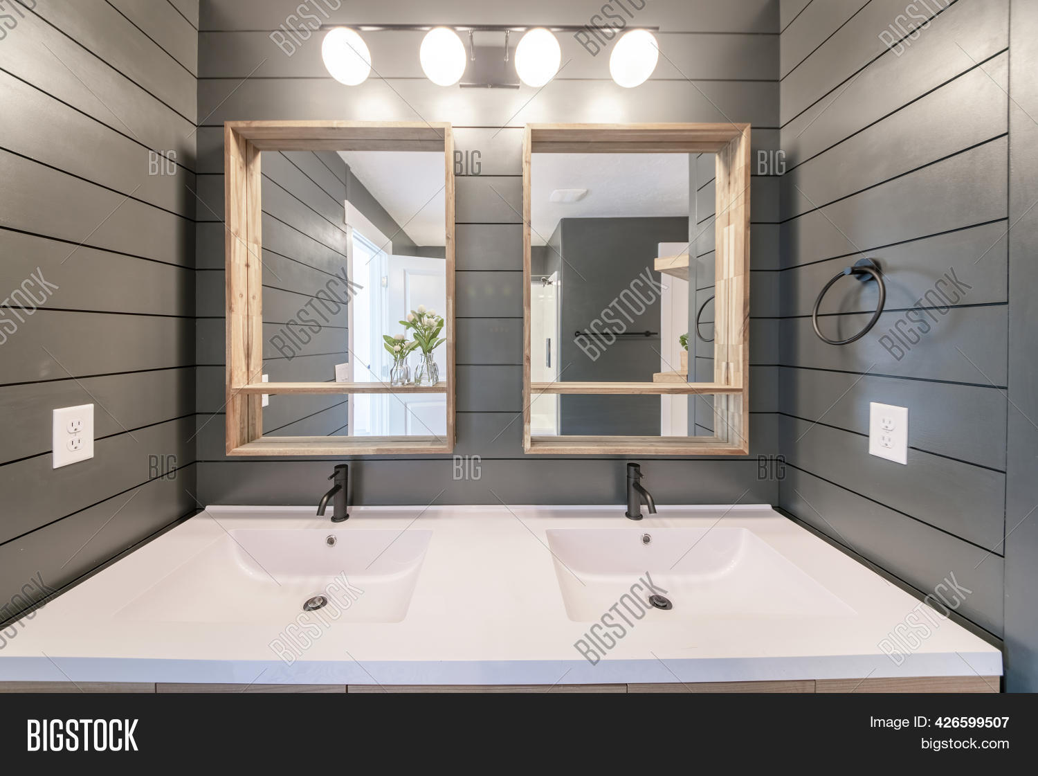 Alcove Double Sink Image & Photo (Free Trial) | Bigstock