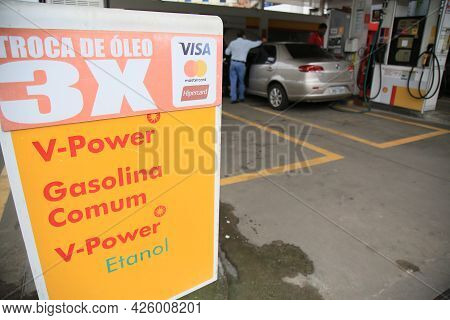Gas Station In Salvador