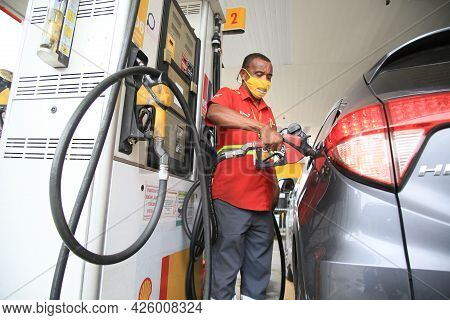 Gas Station In Salvador