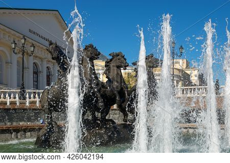 Moscow, Russia - 10 May 2021:  Fountain  Four Seasons,was Established In 1996. Moscow Architecture A