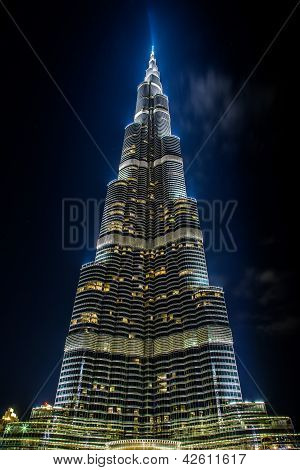 Vista sul Burj Khalifa, Dubai, Emirati Arabi Uniti, di notte