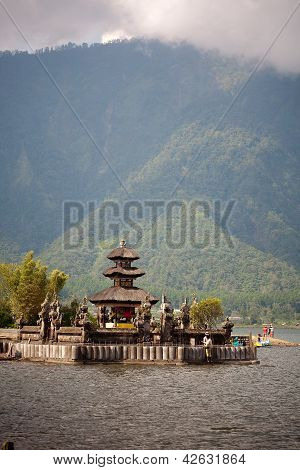 Ulun Danu templo Beratan