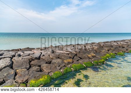 Melbourne, Victoria / Australia - 11/01/2019 St Kilda Beach Is A Beach Located In St Kilda, Port Phi