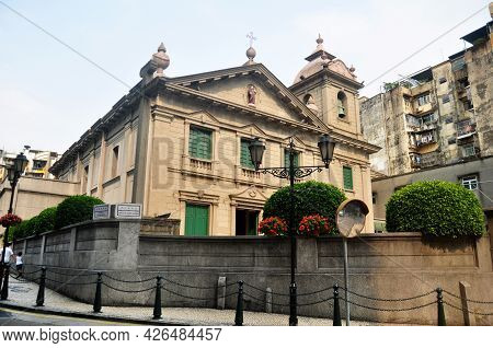 St. Anthony Cathedral For Macanese People And Foreign Travelers Travel Visit Respect Praying God Ang