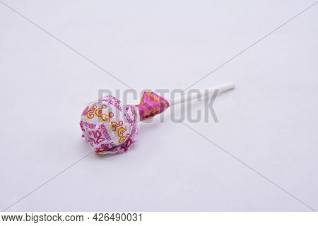 Manila, Ph - July 9 - Dum Dum Lollipop Candy Mystery Flavor On July 9, 2021 In Manila, Philippines.