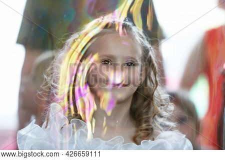 03 June 2016 Belarus, The City Of Gomil. Kindergarten In The City. Little Girl At Matins In A Soap B