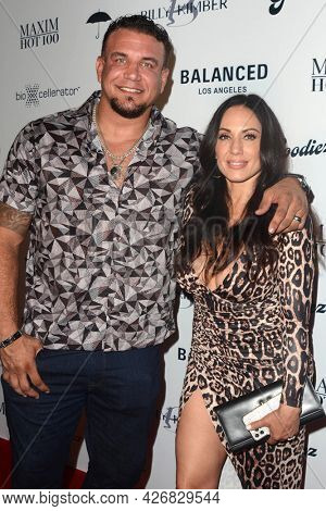 LOS ANGELES - JUL 13:  Frank Mir, Jennifer Mir at Maxim Hot 100 Event at The Highlight Room on July 13, 2021 in Los Angeles, CA