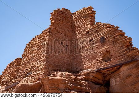 Ancient Indian Ruins At Wupatki National Monument In Arizona - Largest Free Standing Pueblo