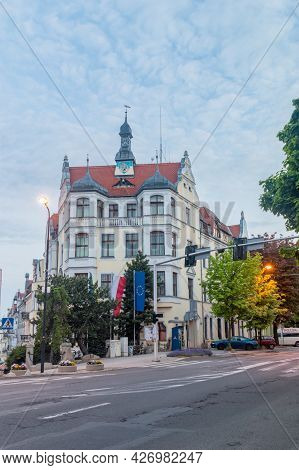 Zgorzelec, Poland - June 2, 2021: City Hall Of Zgorzelec In The Morning.