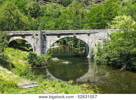 Cevennes: Old Bridge