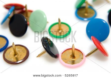 Farverige Thumbtacks