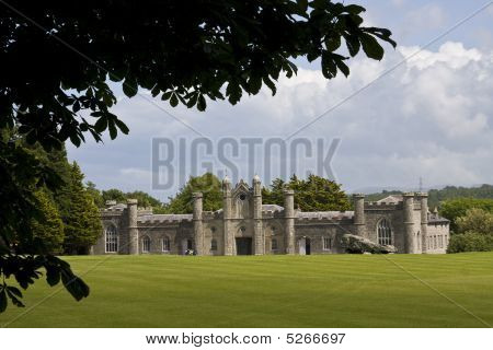 Plas Newydd