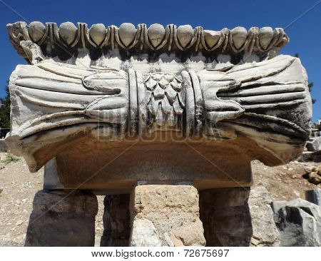 Temple of Apollo Didim Turkey