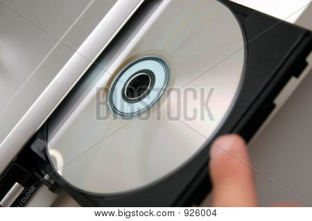 Włóż dysk Cd odtwarzaczu Cd