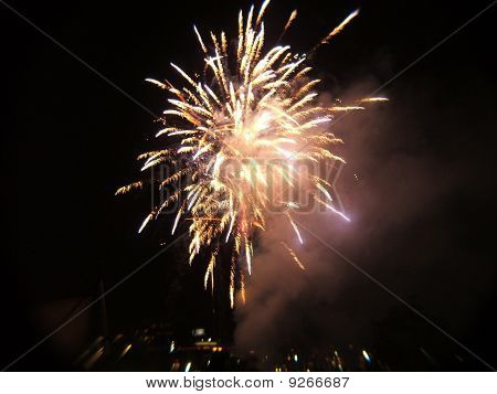 Fireball Brisbane fajerwerki