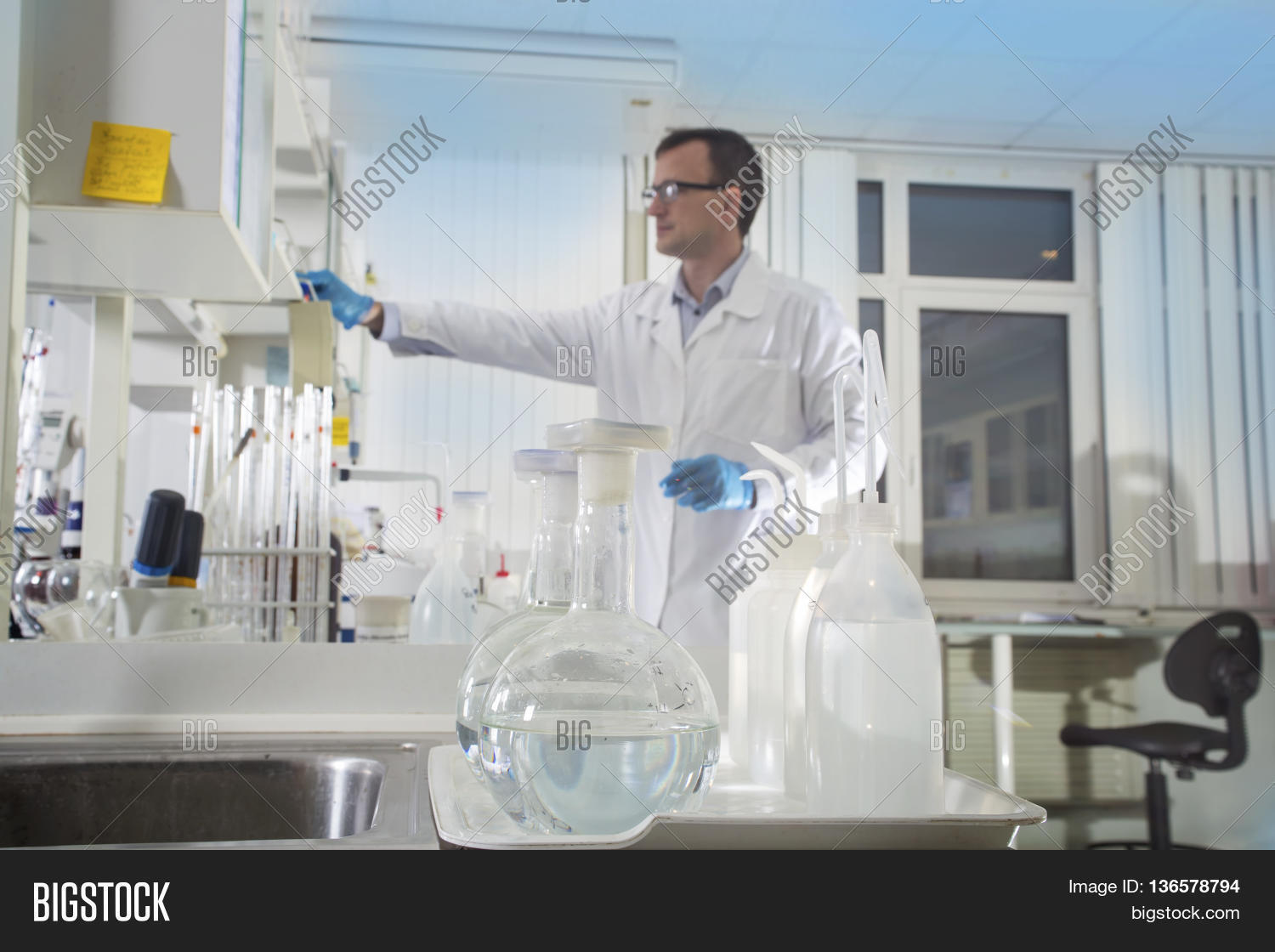 Clean Modern White Image & Photo (Free Trial) | Bigstock