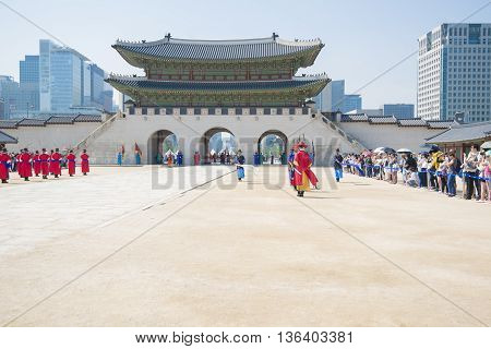 SEOULSouth Korea - MAY 22: Changing of the Royal guard ceremony at the Gwanghwamun main Gate of Gyeongbokgung Palace. MAY 22 2016 in Seoul South Korea