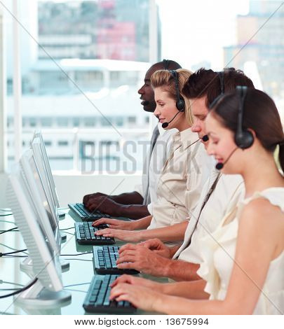 Команда работы в call-центре