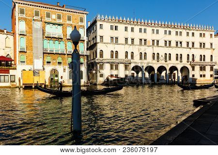 Venice, Italy - June, 21, 2013: Typical View To Venice City, To Grand Canal, Many Tourists People En