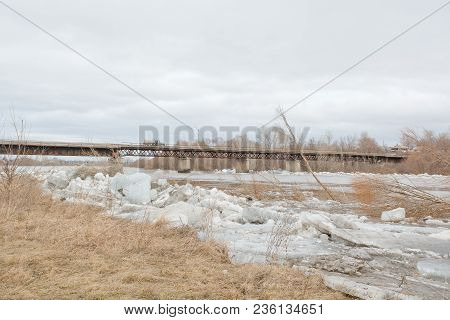 Ice Drift. The Ice Has Started On The River. The Ice Is Swimming On The River.